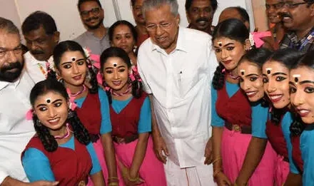 ഉന്നതവിദ്യാഭ്യാസ സ്ഥാപനങ്ങളെ കേന്ദ്രവും യുജിസിയും തകർക്കുന്നു: മുഖ്യമന്ത്രി